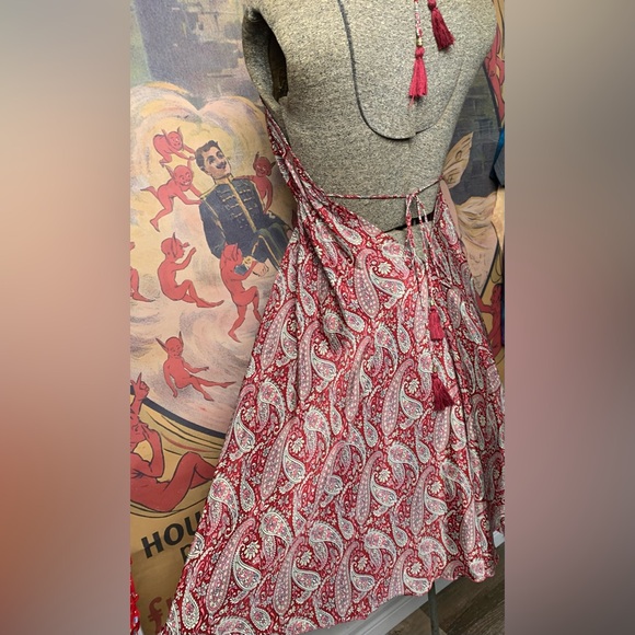 Bohemian Silk Red Paisley Halter Dress - Picture 3 of 5